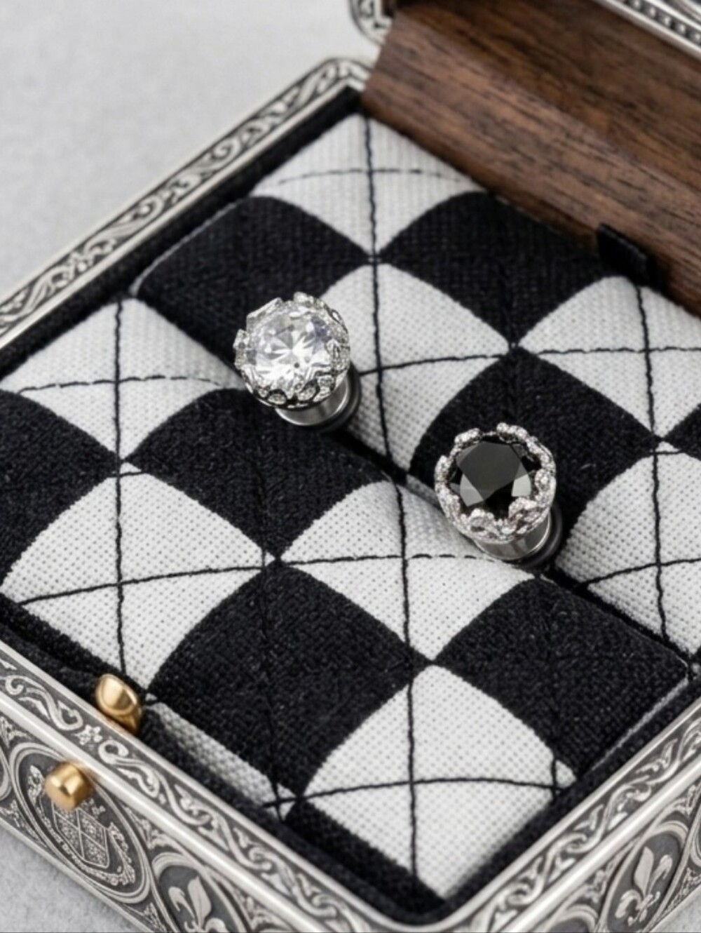 925 Sterling Silver Crown Stud Earrings Duo - Clear & Black Gothic